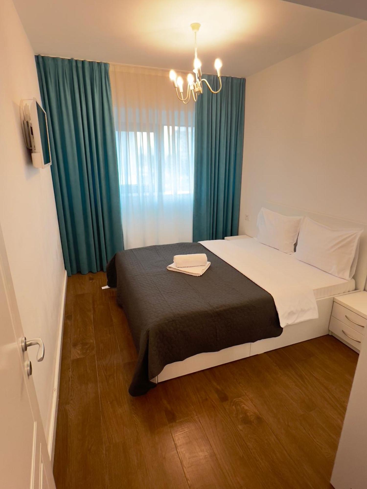 Central Metropolitan Bright 1 Ясси Екстер'єр фото